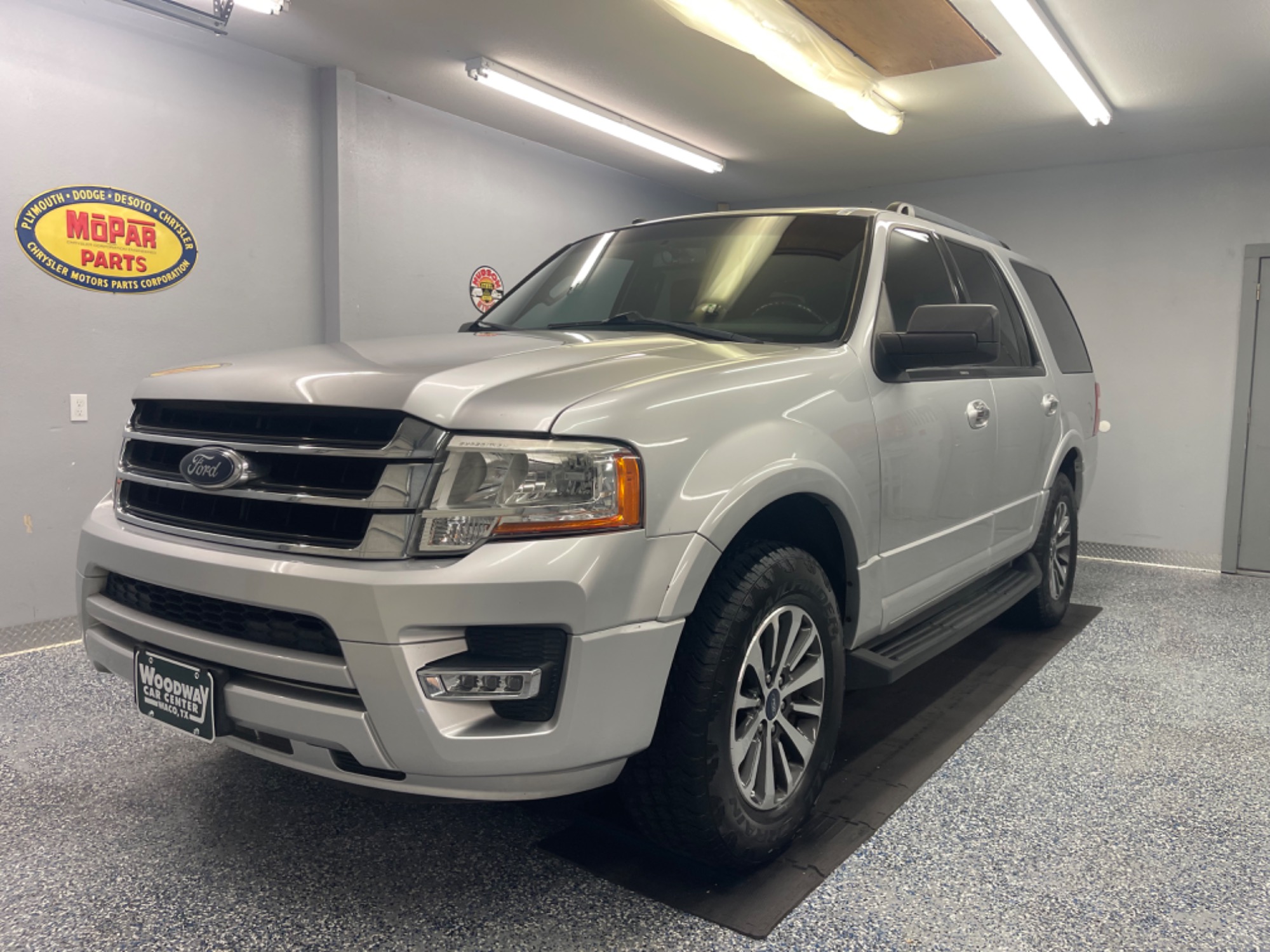 photo of 2017 Ford Expedition XLT Leather Extra Clean!!!